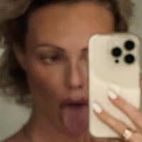 Abby Dowse Nude
