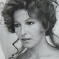 África Pratt Nude