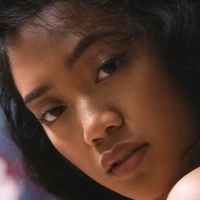 Alleyesoniris Nude
