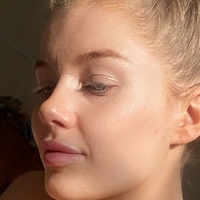 amber Nude
