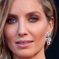 Annabelle Wallis Nude