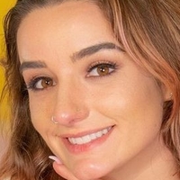 Bella Thomas Nude