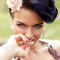 Carla Cat Nude