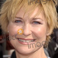 Dee Wallace-Stone Nude