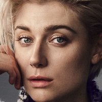 Elizabeth Debicki Nude