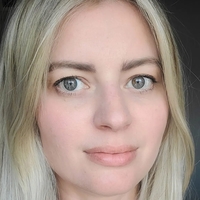 Elyse Willems Nude