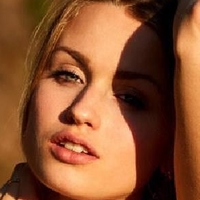 Emilia Jung Nude