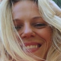 Emma Bell Nude