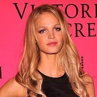 Erin Estelle McQuatters Nude