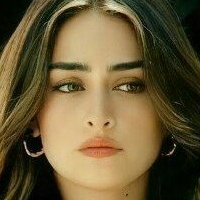 Esra Bilgic Nude