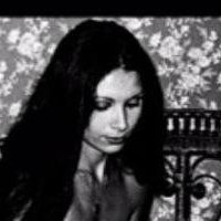 Glory Annen Nude