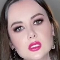 helladomina Nude