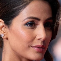 Hina Khan Nude