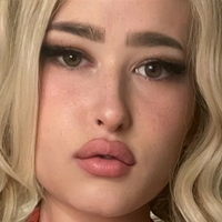 Hollyhawthorne Nude