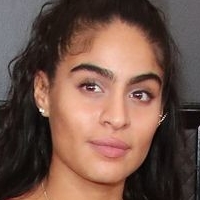 Jessie Reyez Nude