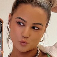 Karinaairby Nude