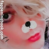 katmeowsk Nude