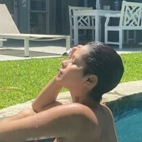 Khleopatre Nude