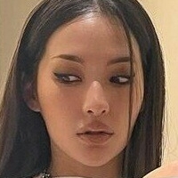 Kiireel Nude
