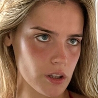 Lara Daniels Nude