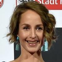 Lara-Joy Körner Nude