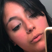 Lari Pintos Nude