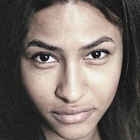 Léonie Simaga Nude