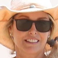 Linda Holliday Nude