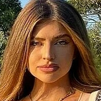 Lucy Ya Nude