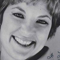 Lynn Carlin Nude