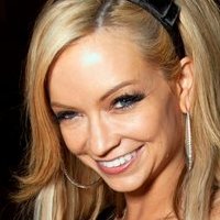 Mindy Robinson Nude