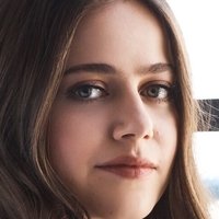 Molly Gordon Nude