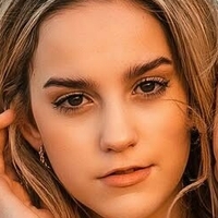 Nicola Crisa Nude