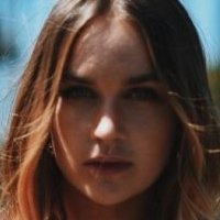Nina Suess Nude
