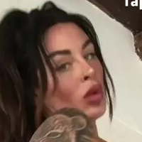 Sheshefit Nude