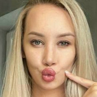 sweet-blonde Nude