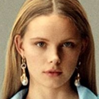 Tara Halliwell Nude