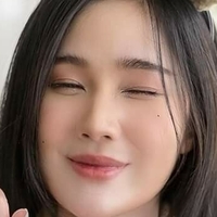 Toolly Nuttanan Nude