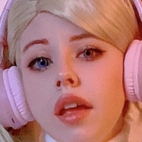 Voezacos Nude
