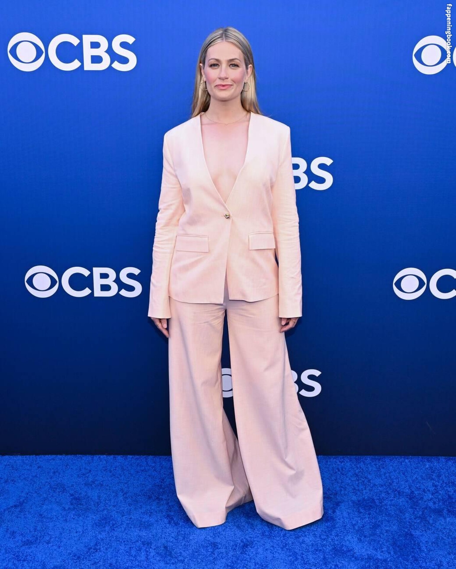 Beth Behrs  bethbehrs Nude, OnlyFans Leaks, Fappening - FappeningBook