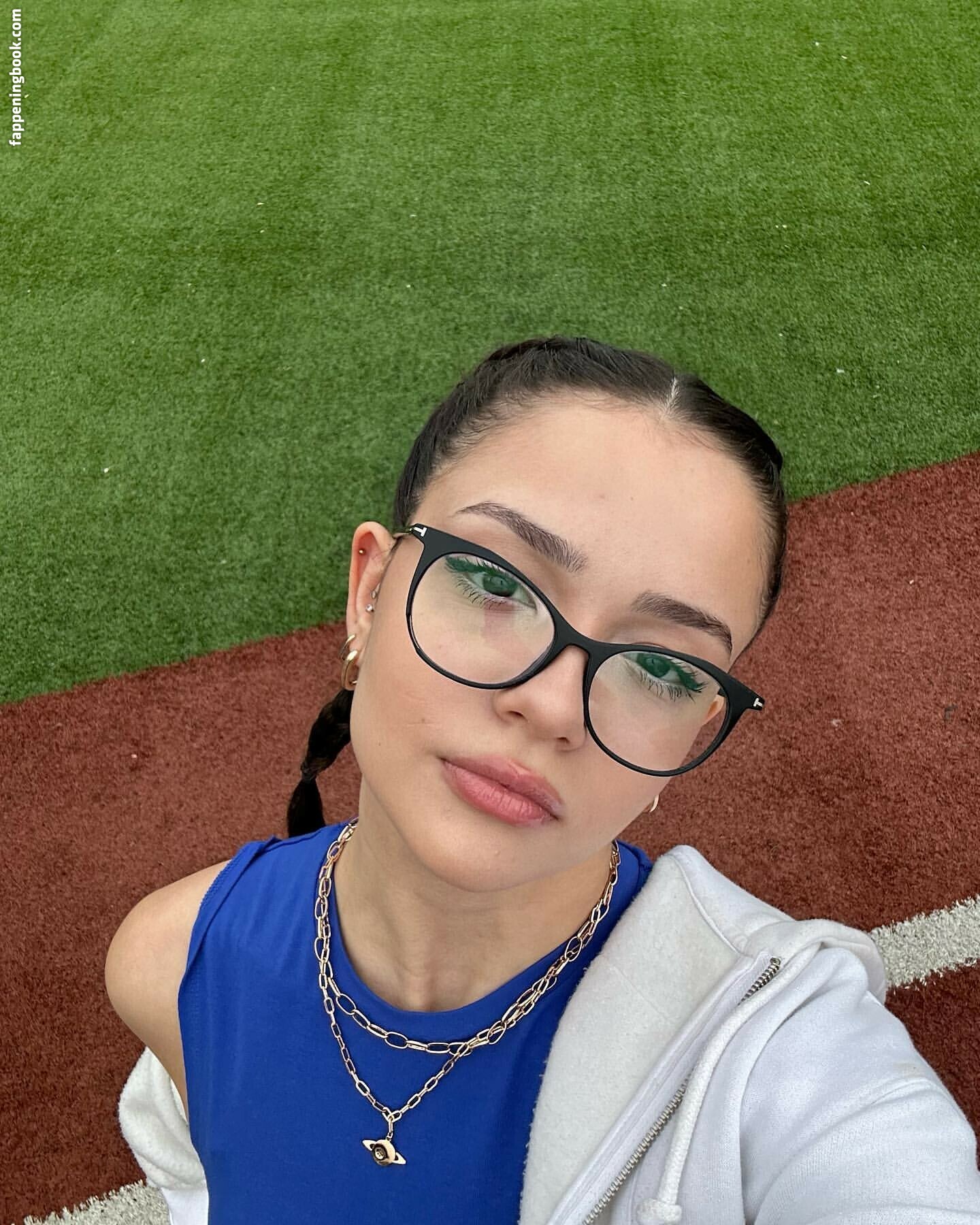 Feride Özdinç  ferideozdincc Nude, OnlyFans Leaks, Fappening ...