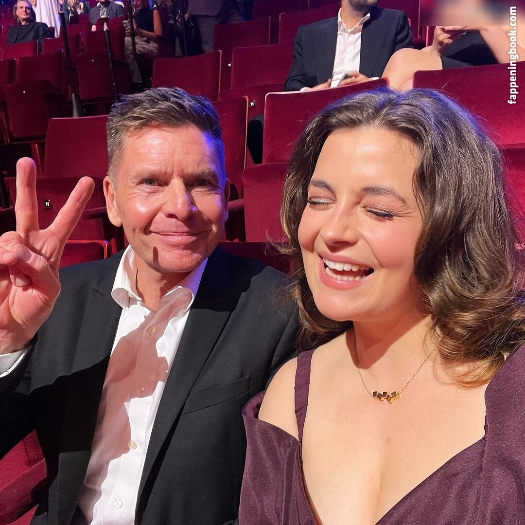 Ronja Forcher Nude, OnlyFans Leaks, Fappening - FappeningBook